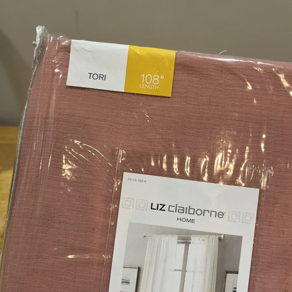 Liz Claiborne Home Tori Rose Pink Sheer Rod Pocket (2)‎ Curtain Panels 50x108